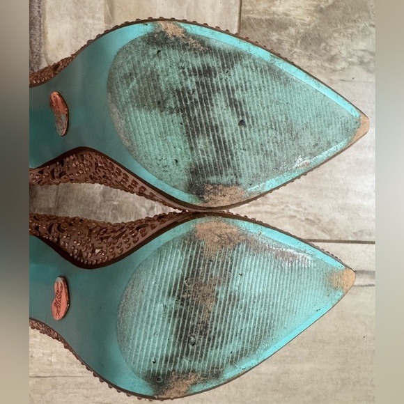 BETSEY JOHNSON Elsa Rose Gold Rhinestone bridal heels: Size 7 - Picture 8 of 12